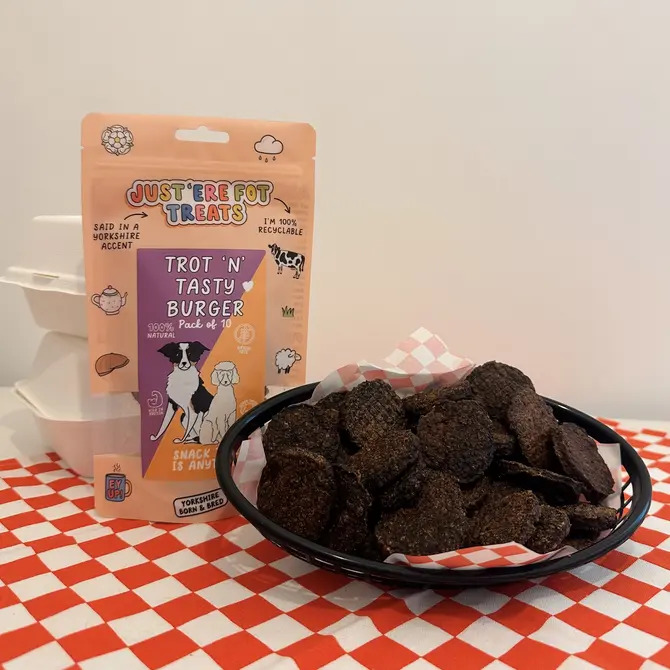 Nowt Fried Trot 'N' Tasty Burger � Pack of 10