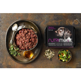 Nutriment Venison with Chicken 