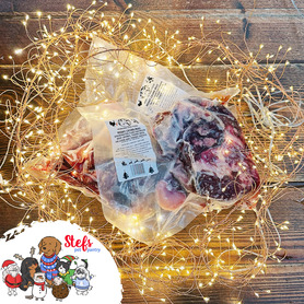 TDB MERRY CHUNK-MAS! Beef chunks, turkey neck & beef liver/kidney 80:10:10 1kg